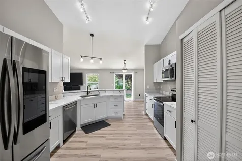 926 Chatham Dr SE Olympia WA 98513