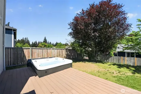 926 Chatham Dr SE Olympia WA 98513