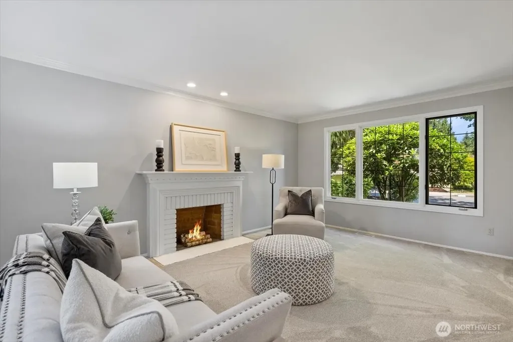 20315 NE 39th Street Sammamish WA 98074
