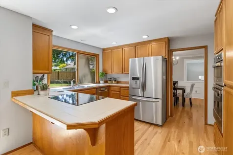 20315 NE 39th Street Sammamish WA 98074