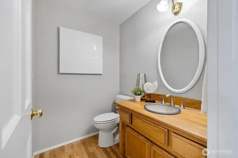 20315 NE 39th Street Sammamish WA 98074