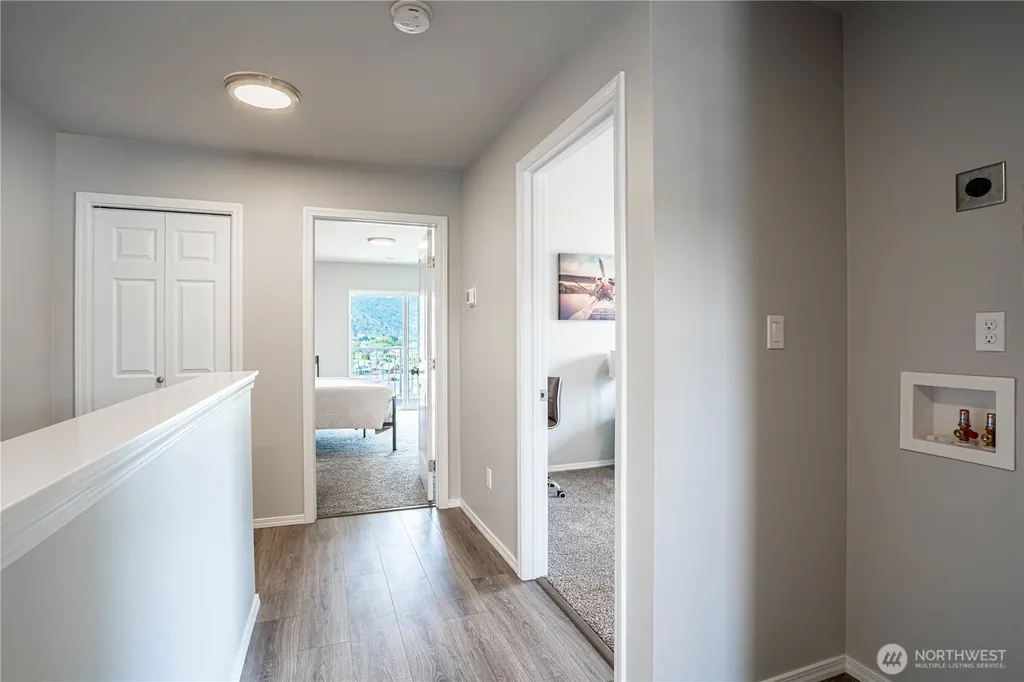 51 Phoebe Lane Manson WA 98831