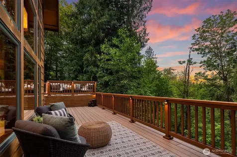 16700 Saybrook Drive NE Woodinville WA 98077