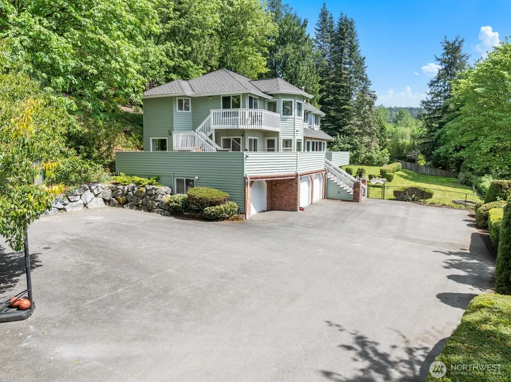 32223 NE 88th Street Carnation WA 98014