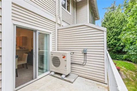 12118 NE 171st Place Bothell WA 98011