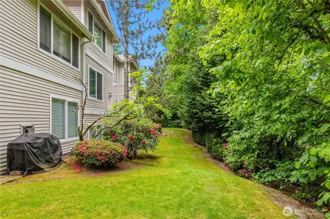 12118 NE 171st Place Bothell WA 98011