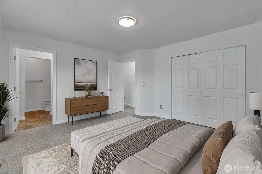 439 Hawthorne Avenue S Auburn WA 98047