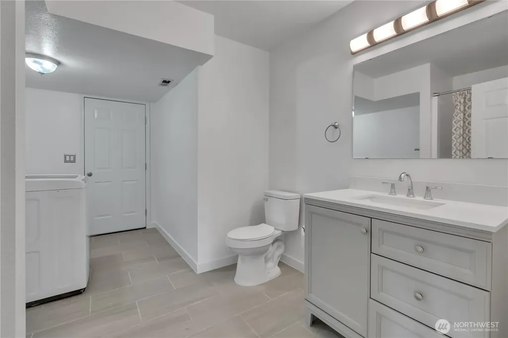 439 Hawthorne Avenue S Auburn WA 98047