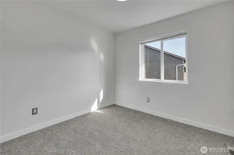 439 Hawthorne Avenue S Auburn WA 98047