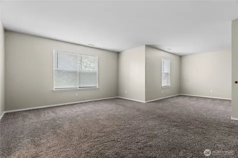 8422 175th Street Ct E Puyallup WA 98375