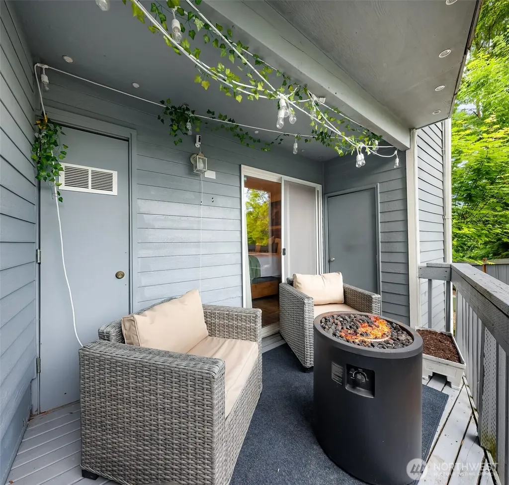 2210 Grade Road Lake Stevens WA 98258