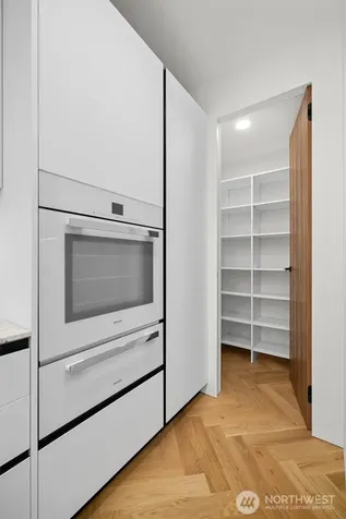 10733 17th Avenue NE Seattle WA 98125
