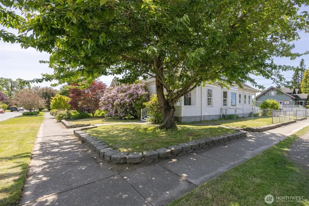 2431 Lynn Street Bellingham WA 98225