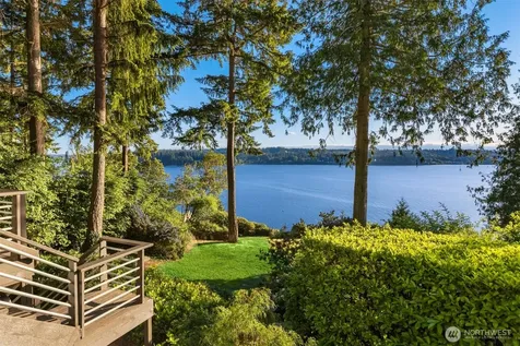 9453 Olympus Beach Road NE Bainbridge Island WA 98110