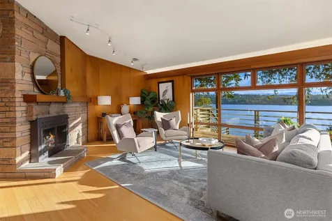 9453 Olympus Beach Road NE Bainbridge Island WA 98110