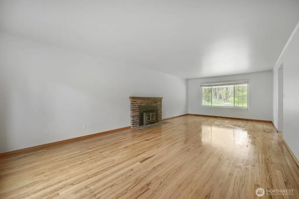 2107 SW 316th Street Federal Way WA 98023