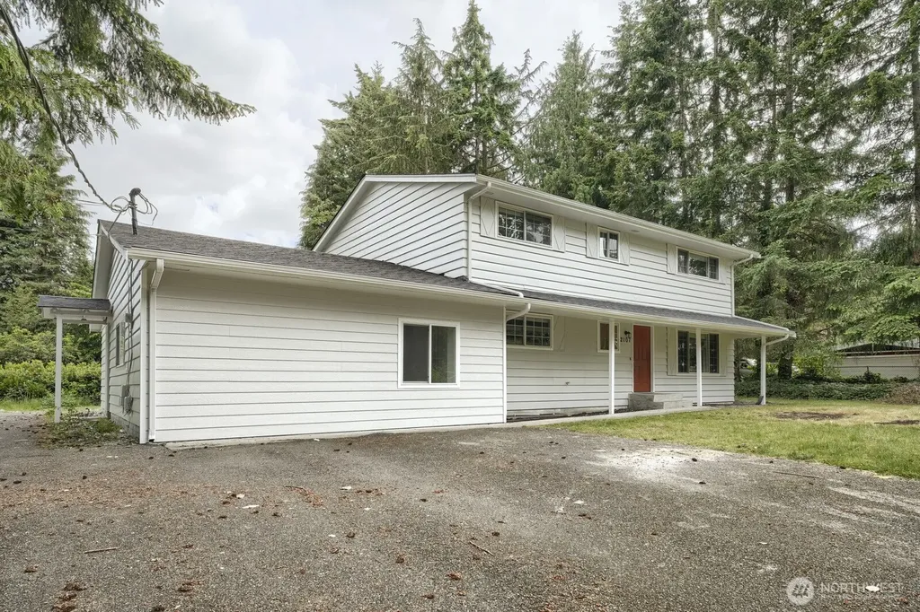 2107 SW 316th Street Federal Way WA 98023