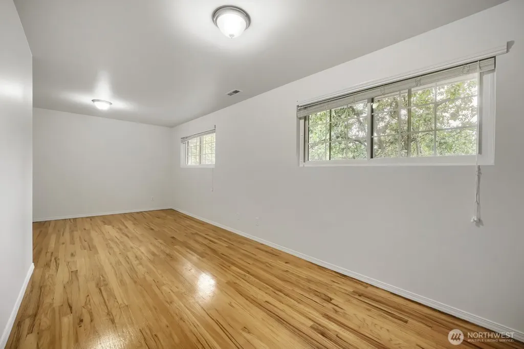 2107 SW 316th Street Federal Way WA 98023
