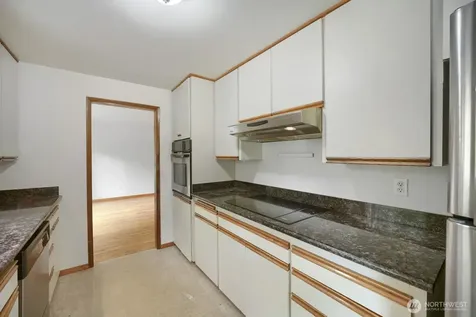 2107 SW 316th Street Federal Way WA 98023