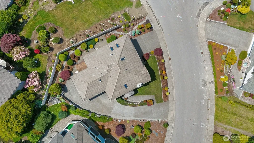 6027 Osprey Circle Bremerton WA 98312