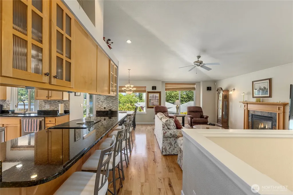 6027 Osprey Circle Bremerton WA 98312