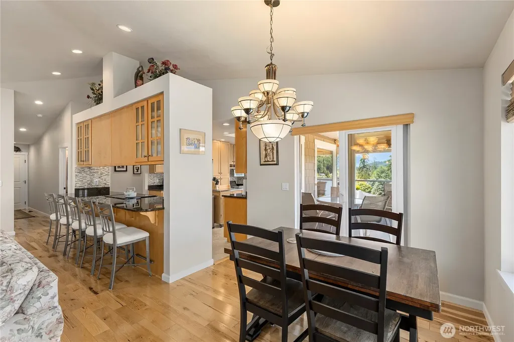6027 Osprey Circle Bremerton WA 98312