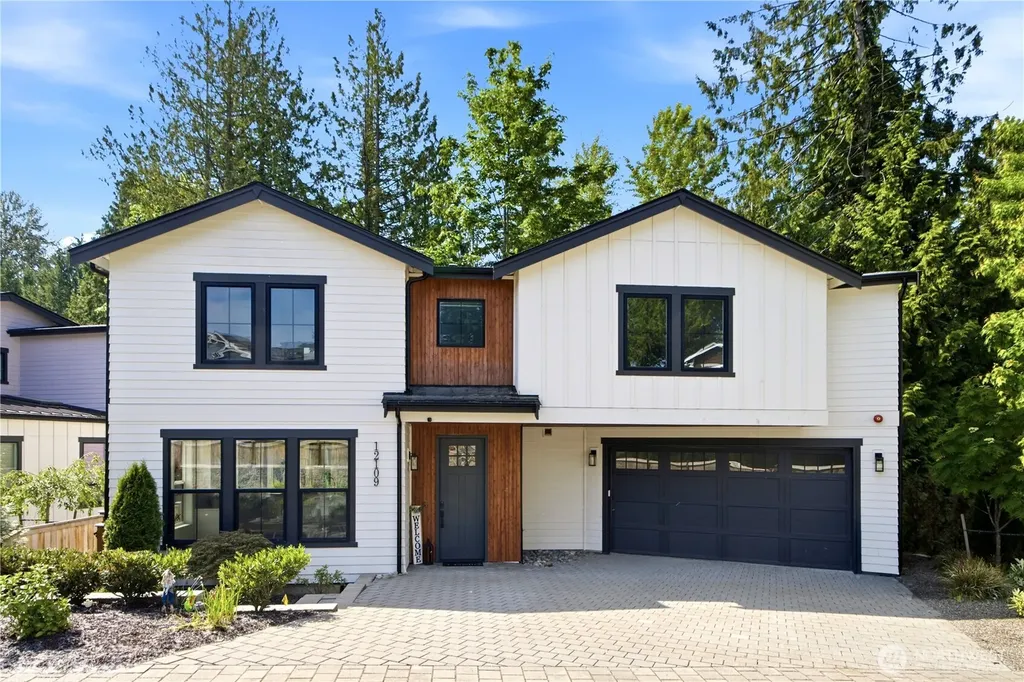12109 NE 105th Street Kirkland WA 98033