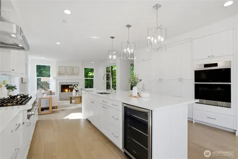 12109 NE 105th Street Kirkland WA 98033