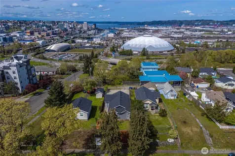 407 E Wright Avenue Tacoma WA 98404