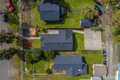 407 E Wright Avenue Tacoma WA 98404