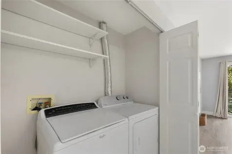 3022 SW Bradford Street Seattle WA 98126