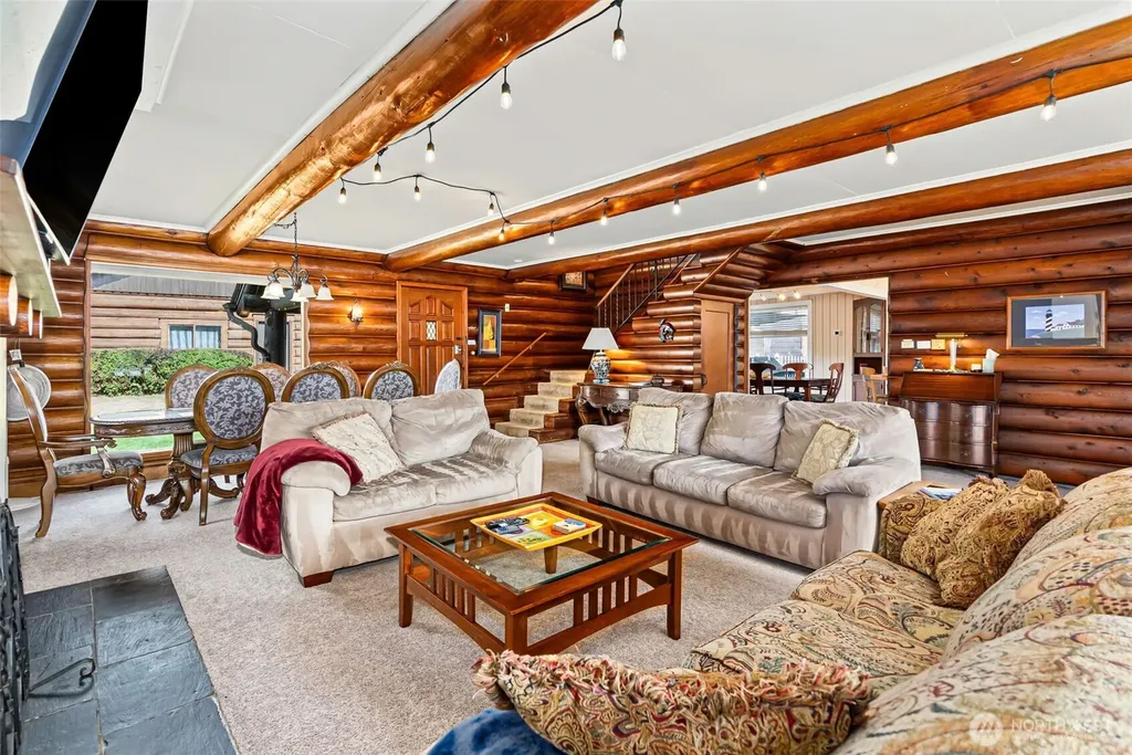 4617 Erlands Point Road NW Bremerton WA 98312