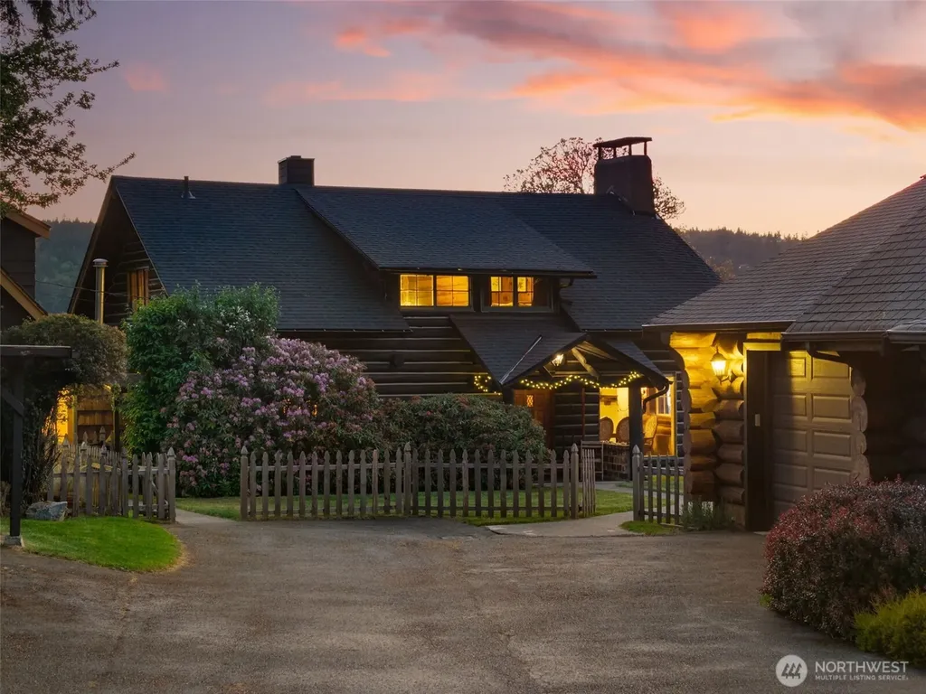 4617 Erlands Point Road NW Bremerton WA 98312