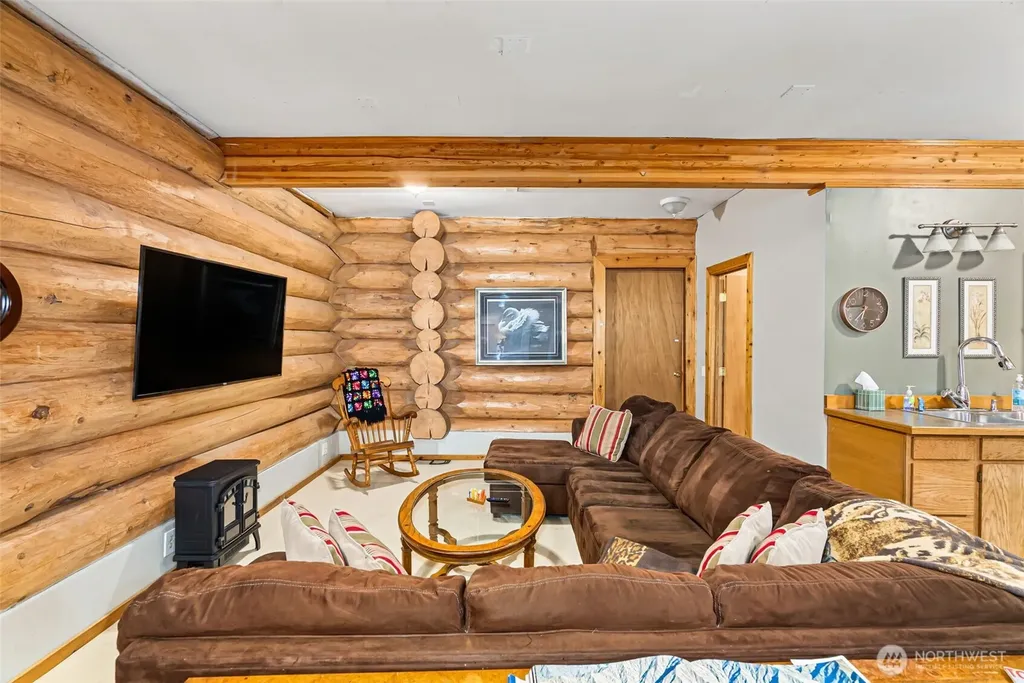 4617 Erlands Point Road NW Bremerton WA 98312