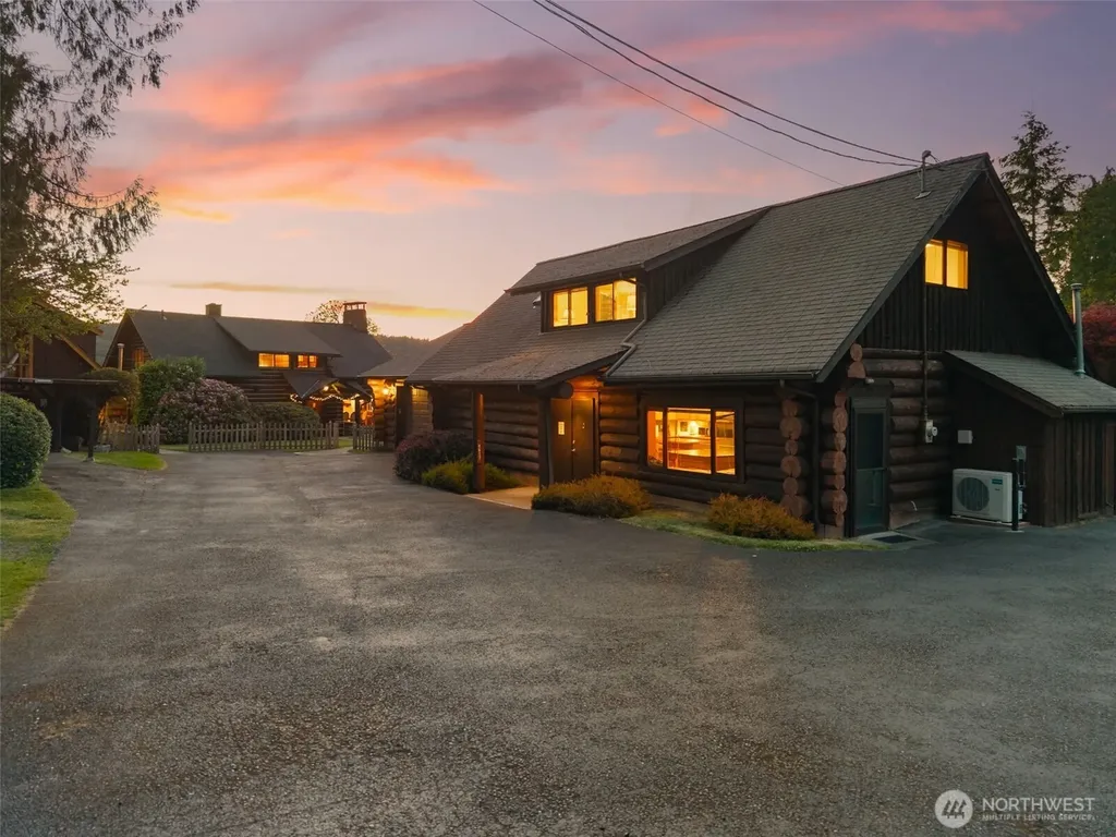 4617 Erlands Point Road NW Bremerton WA 98312