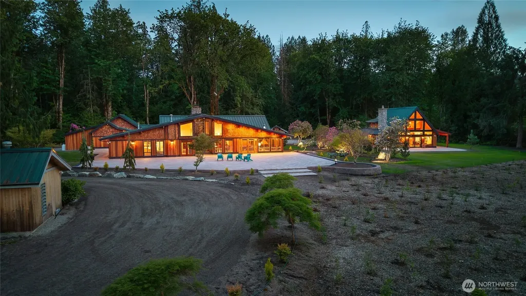 21733 Entsminger Road NE Arlington WA 98223