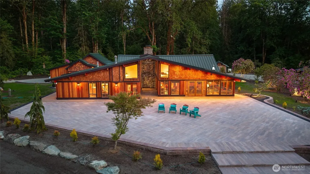 21733 Entsminger Road NE Arlington WA 98223