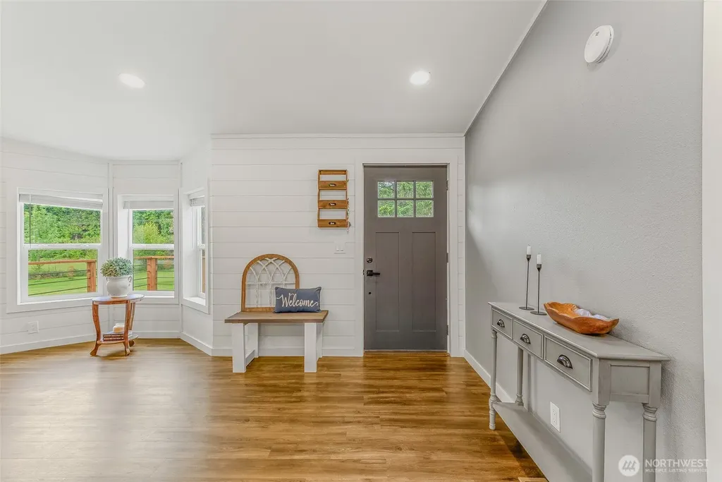 567 Quick Road Castle Rock WA 98611