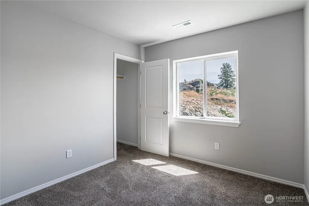 51 Phoebe Lane Manson WA 98831