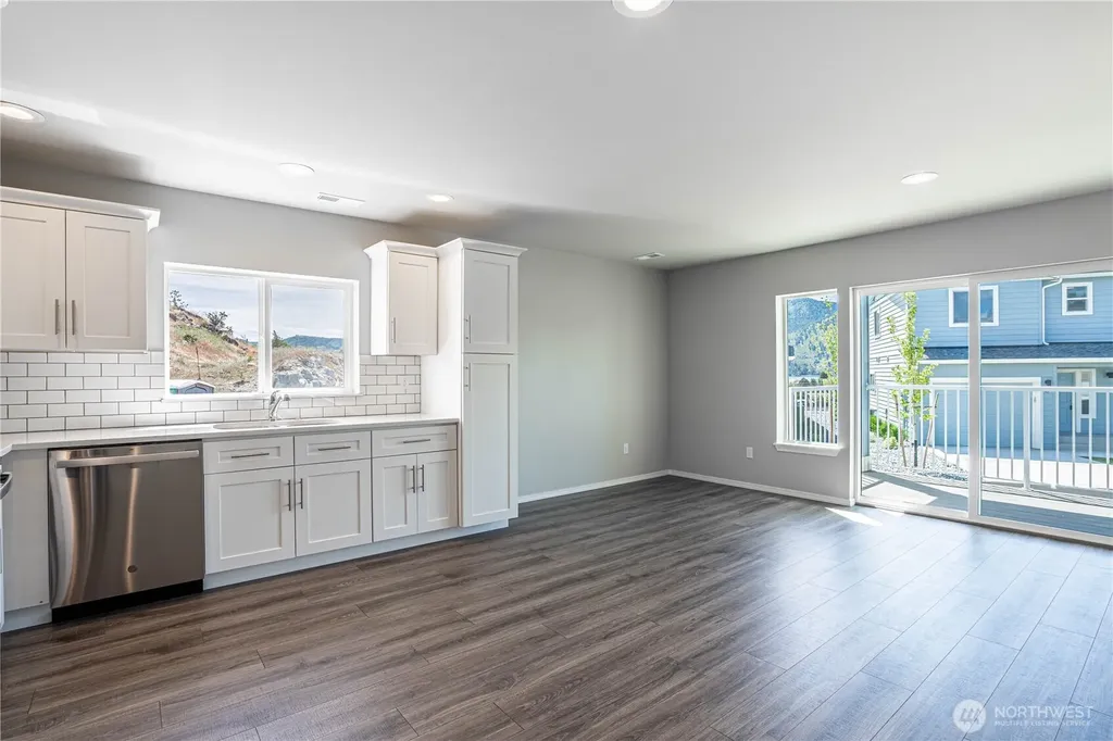 51 Phoebe Lane Manson WA 98831