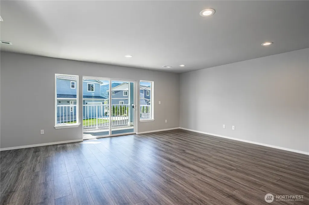 51 Phoebe Lane Manson WA 98831