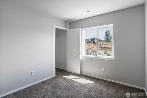 51 Phoebe Lane Manson WA 98831