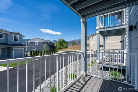 51 Phoebe Lane Manson WA 98831