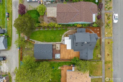 6235 S Lawrence Street Tacoma WA 98409
