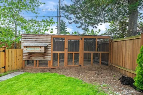 6235 S Lawrence Street Tacoma WA 98409