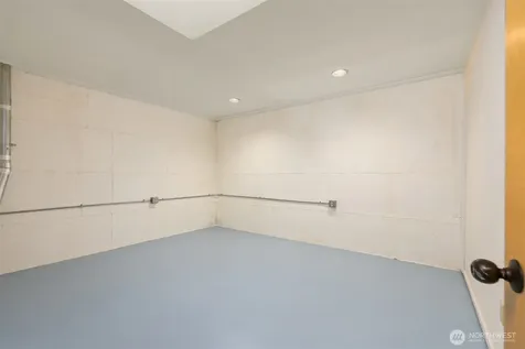 105 Lovell Avenue SW Bainbridge Island WA 98110