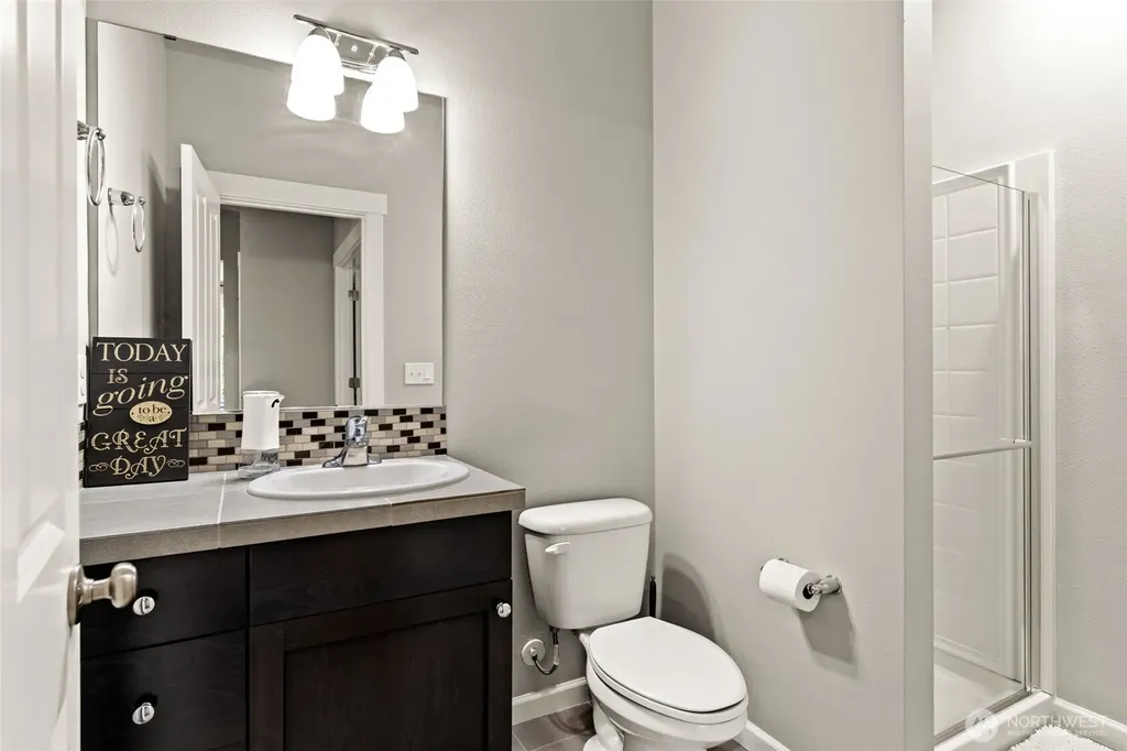 9660 15th Place SE Lake Stevens WA 98258