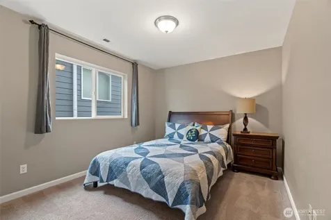 9660 15th Place SE Lake Stevens WA 98258