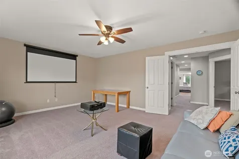 9660 15th Place SE Lake Stevens WA 98258