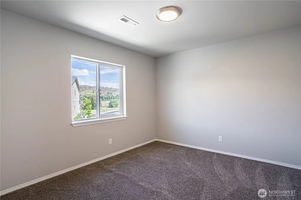 51 Phoebe Lane Manson WA 98831